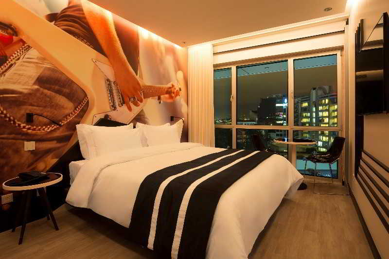 เอชเอฟ ฟีนิกซ์ มิวสิค โฮเทล Hotel ลิสบอน ภายนอก รูปภาพ